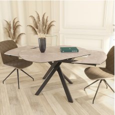 Kheops Dining Table Kheops Dining Table