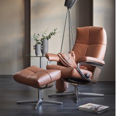 David Large Chair Cross Base with Footstool David Large Chair Cross Base with Footstool