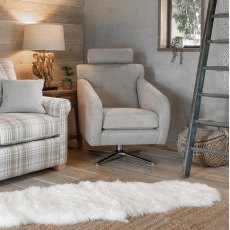 Alstons Poppy Magnus Swivel Chair Alstons Poppy Magnus Swivel Chair