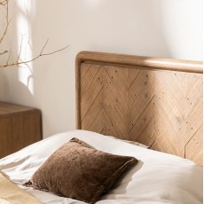 Atauro 150cm King size Bedframe Atauro 150cm King size Bedframe